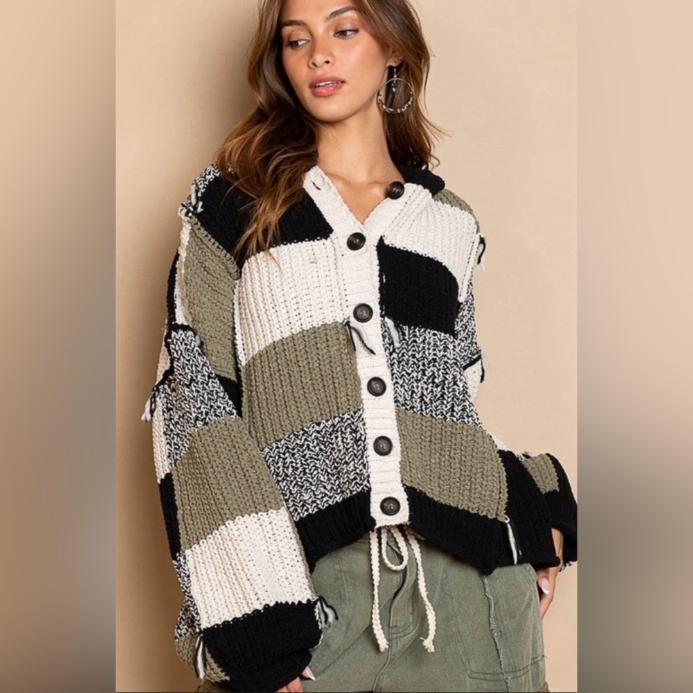 New POL Chenille Hooded Color Block Button Down Cardigan Sweater Size Large